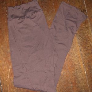 LULAROE TC LEGGINGS NWOT SOLID